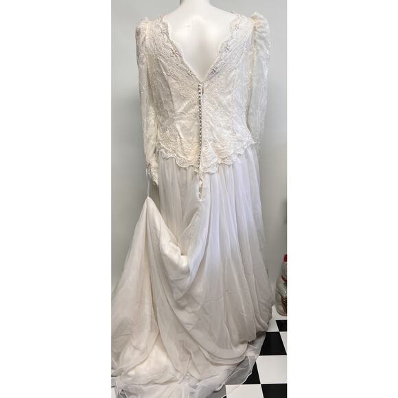 Vintage 90s Wedding Gown Dress Lace Chiffon Beaded Sequin Elegant V- Neck Sz 18 - Picture 10 of 16